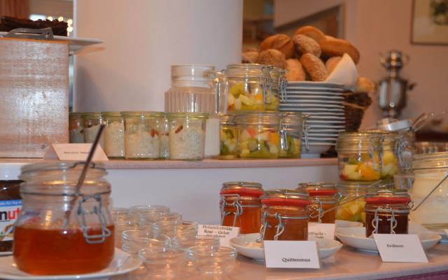 Hotel & Restaurant Castell