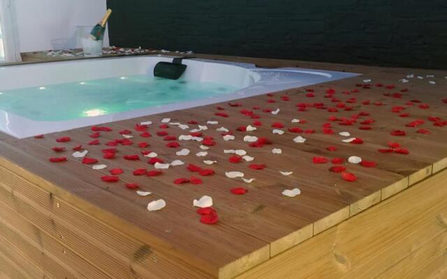 Suite Pointe Rouge Jacuzzi SPA