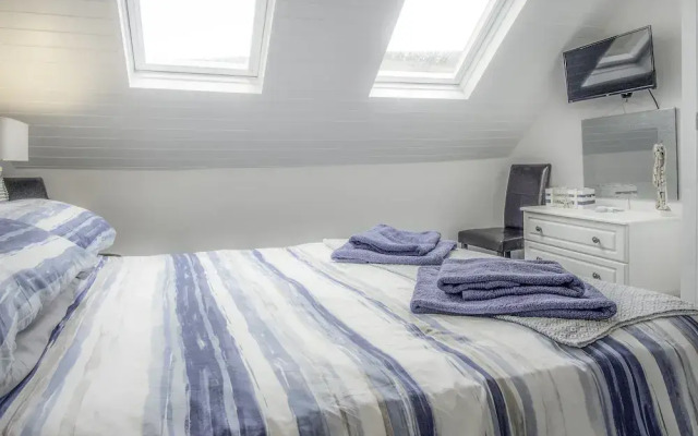 St. Julians View - 1 Bedroom - Tenby