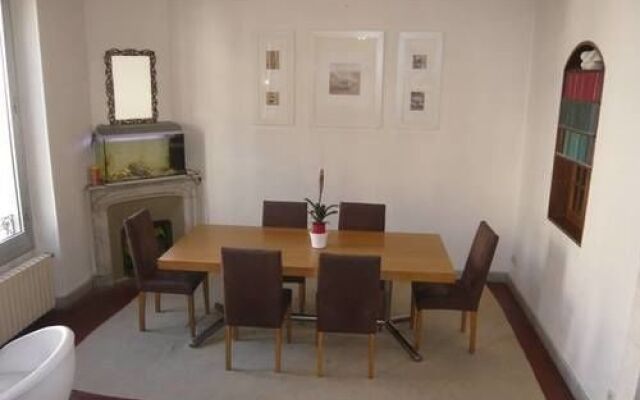 Glamorgan House