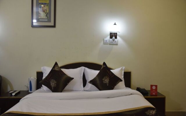 OYO 8040 Hotel Ananta Inn
