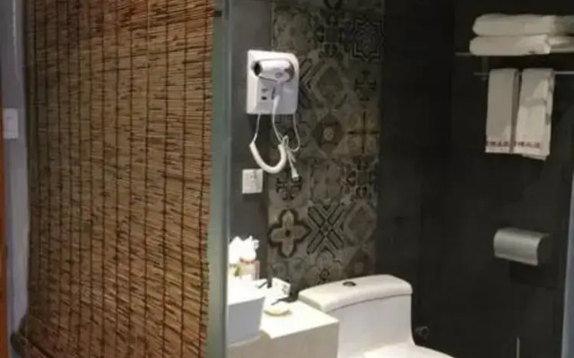 Holland Boutique Inn