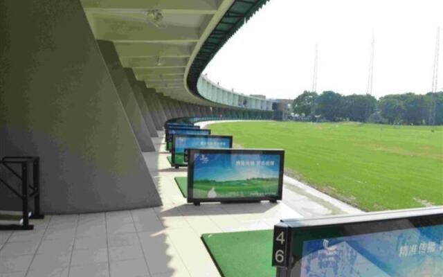 China Dragon Golf Hotel