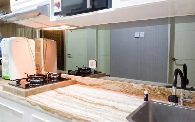 Comfy And Modern Wonderful 2Br Apartment At Tanglin Supermall Mansion