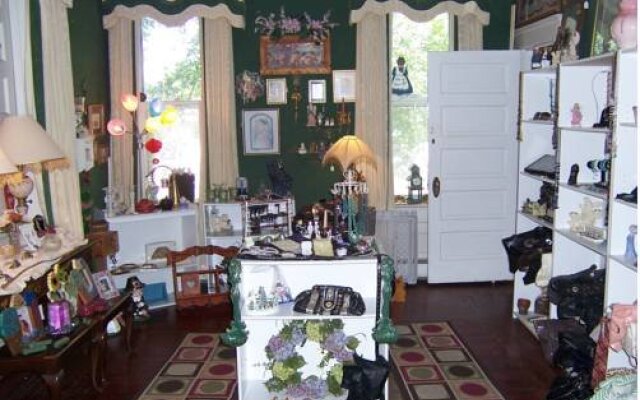 Jasones Bed & Breakfast and Restaurant