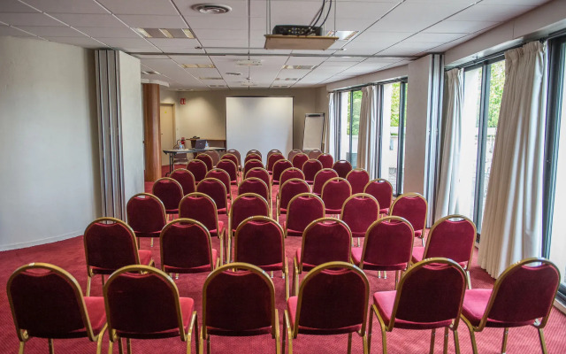 Brit Hotel Angers Parc Expo - L'Acropole