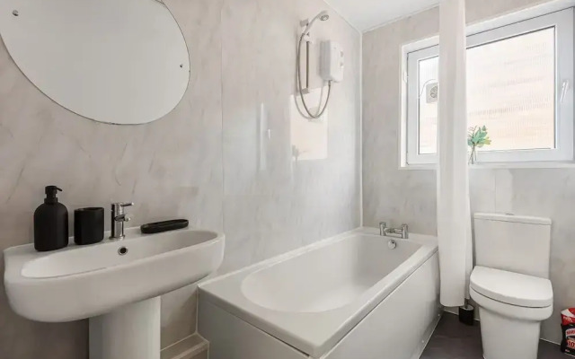 2 Bed Property in Historic Tonbridge