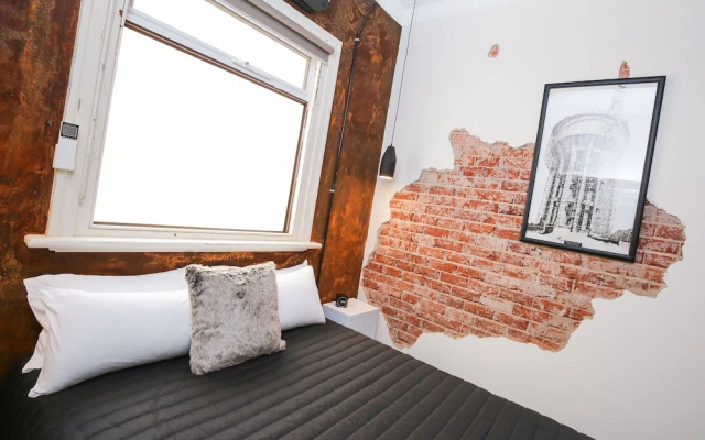 Indulge Apartments -The Urban Collection