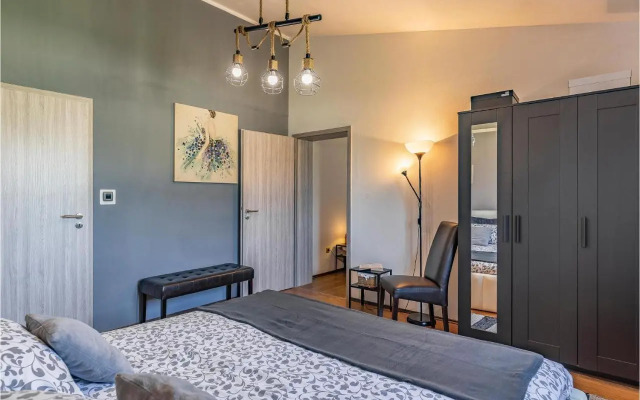 Holiday home Biskupija bb Cr