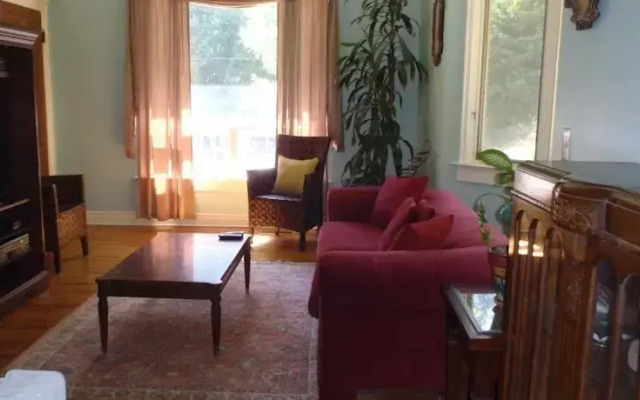 Point Reyes Station, Private Spacious Home