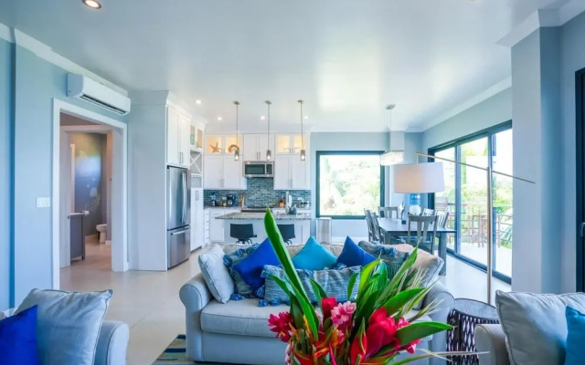 Oceanfront Sunset Gecko Condo - Second Floor 2A
