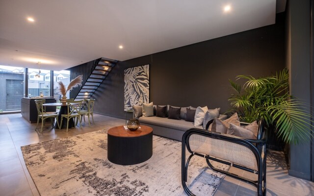 The Woods Luxury Homes - Elaleni Estate