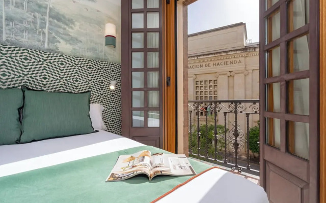 Bright Apartment in Seville. Tomás de Ibarra II