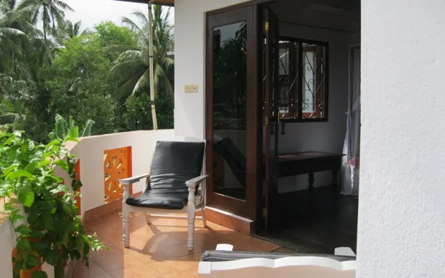 Sunil Garden Guesthouse Coffee and More