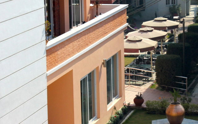 Shaligram Hotel & Spa