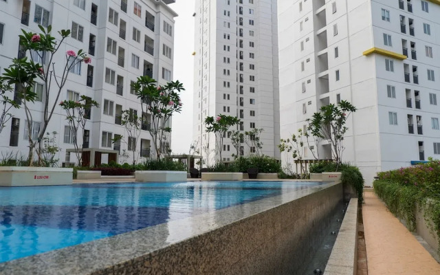 Bassura City Apartment with City View