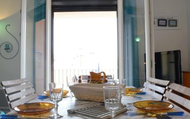 Appartement Narbonne, 3 Pièces, 6 Personnes - Fr-1-229b-701