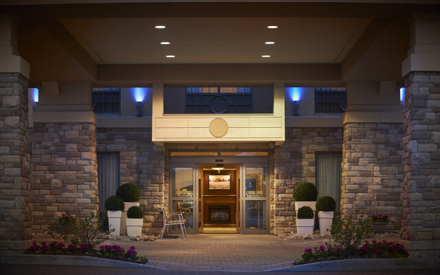 Holiday Inn Express & Suites Huntsville, an IHG Hotel
