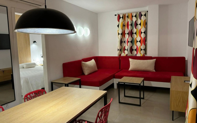 Poniente Playa Aparthotel