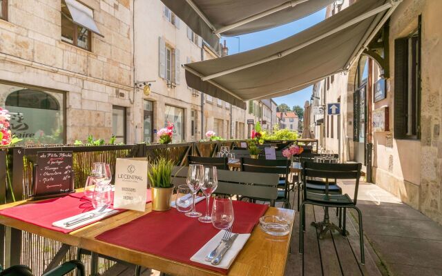 Le Central Boutique Hôtel