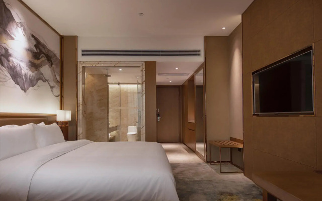 Jinmanfu International Hotel (Huadu Square Cultural Tourism City)