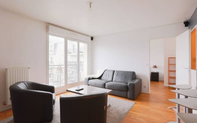 Appartement à 10 min de la Défense