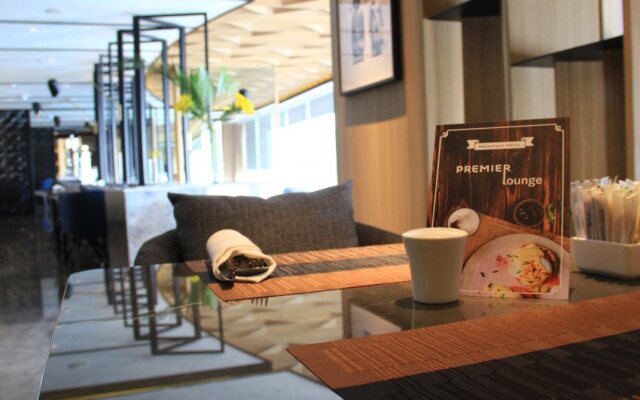 Novotel Jakarta Mangga Dua Square Hotel