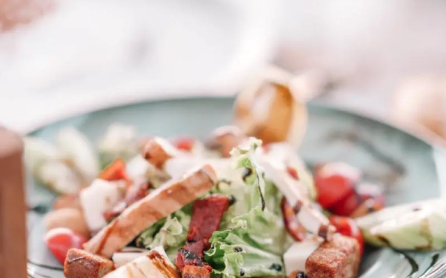 The Norm Collection Door'a