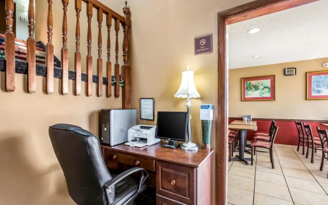 Best Western Camelot Inn