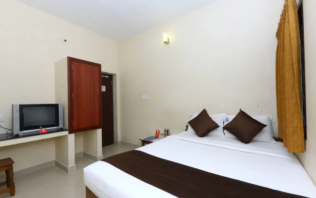 OYO 22670 Flagship Castle Apartment