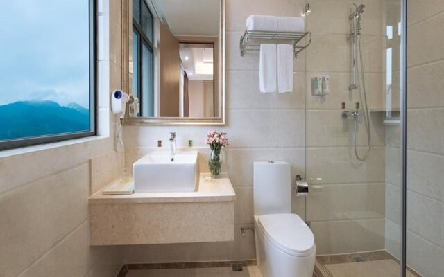 Vienna Hotel Shenzhen International
