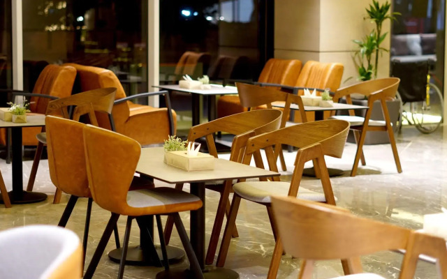 Hayat Alriyadh Hotel