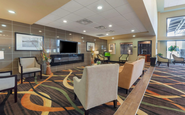 Best Western Plus Fox Creek