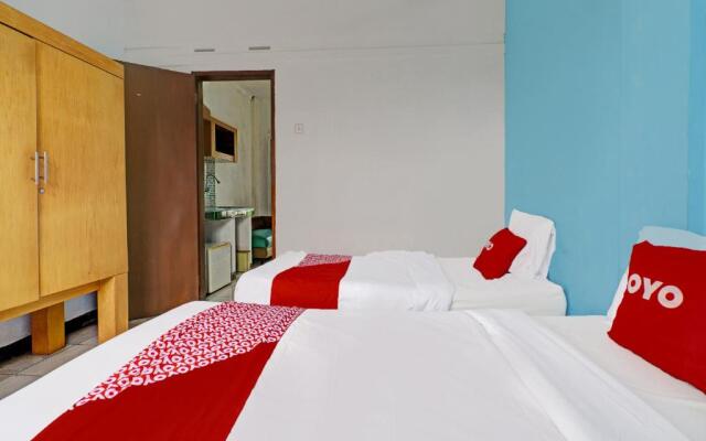 Super OYO Capital O 91810 Hotel Balebat 2