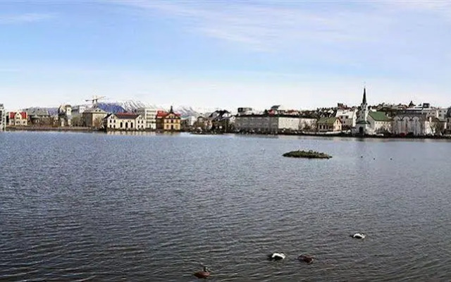 Skolabru Guesthouse