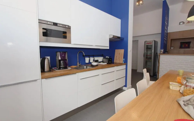 Hostel Chmielna 5 Rooms & Apartments