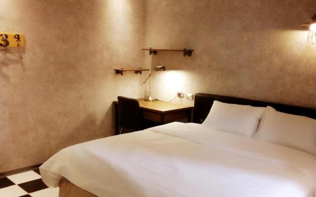 TK Happiness 168 B&B