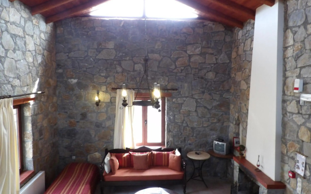 Arodamos Traditional Houses
