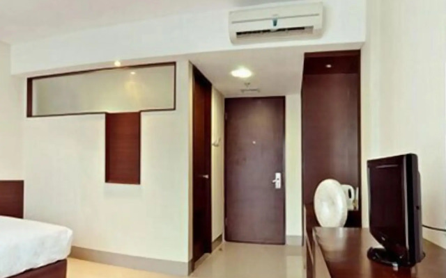 Bamboo Inn Hotel & Cafe