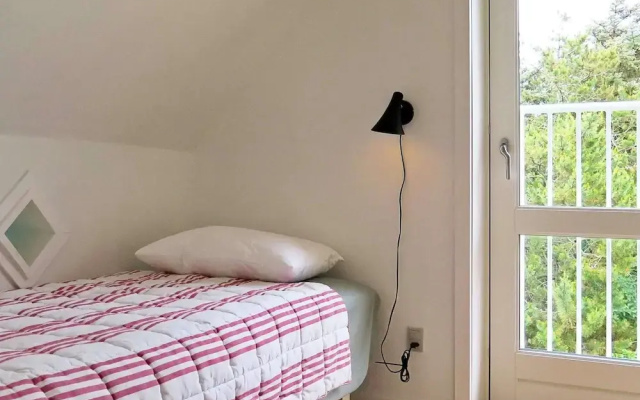 Delicate Holiday Home in Harboøre near Sea