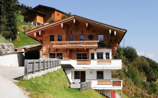 Holiday Flat Schoser, Fugen