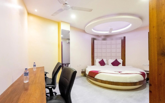 Hotel Apex International