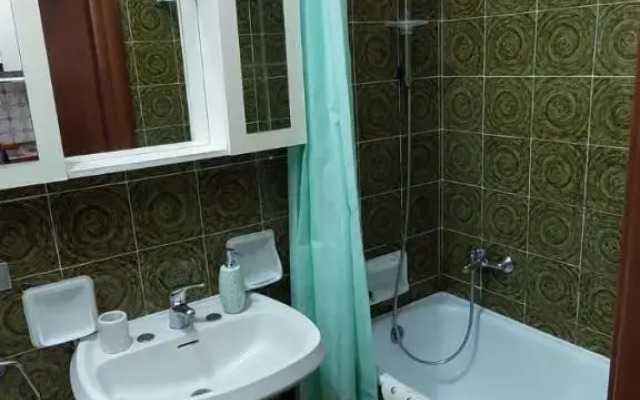 Ampio monolocale con terrazzo - a 2 passi dal mare