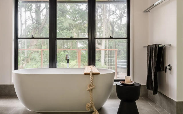 Misty View Cottages Montville