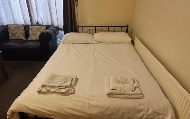 Woodfield Lodge Apartments