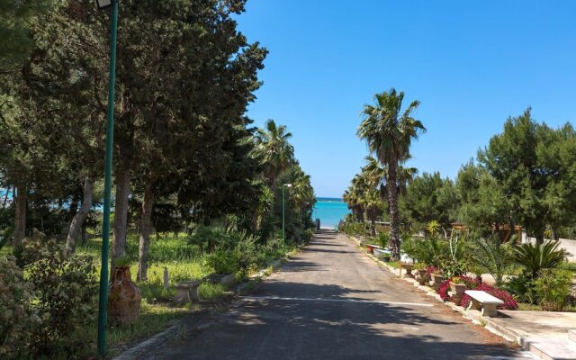 3339 Residence Garden Sea - 2 by Barbarhouse