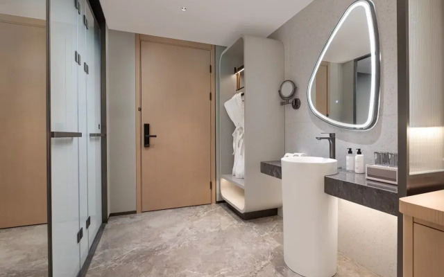 Microtel BY Wyndham Maoming Dianbai