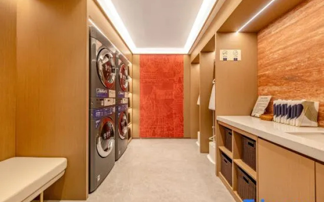 Starway Hotel (Xi'an Big Wild Goose Pagoda Grand Tang Mall)