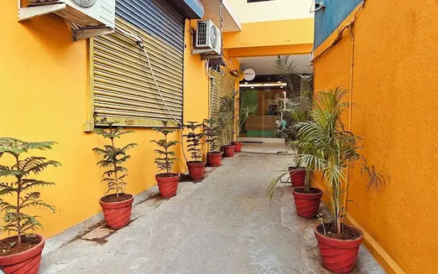 Akshays Inn