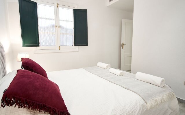 Tranquilo Apto. Reformado En Pleno Centro